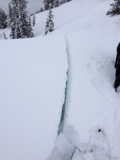 Large crack near Hebgen Lake - 2/15/14